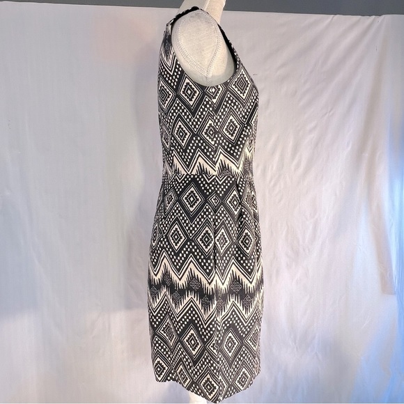 J. Crew Black & Cream Diamond Ikat Print Sleeveless Textured Cotton Dress 4 - Picture 8 of 8